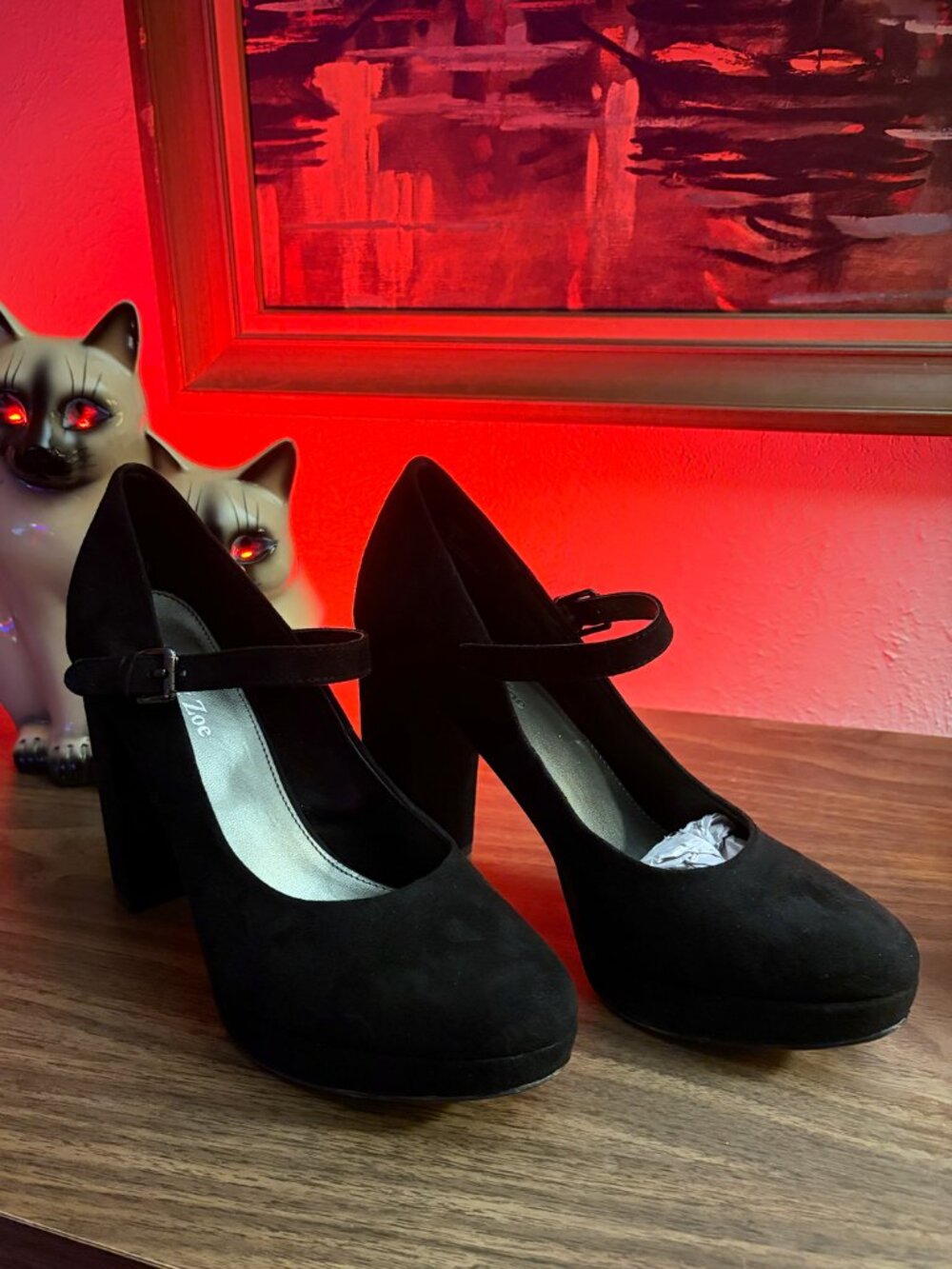 Eva & Zoe Black Faux Suede Platform Mary Jane Shoes Size 9
